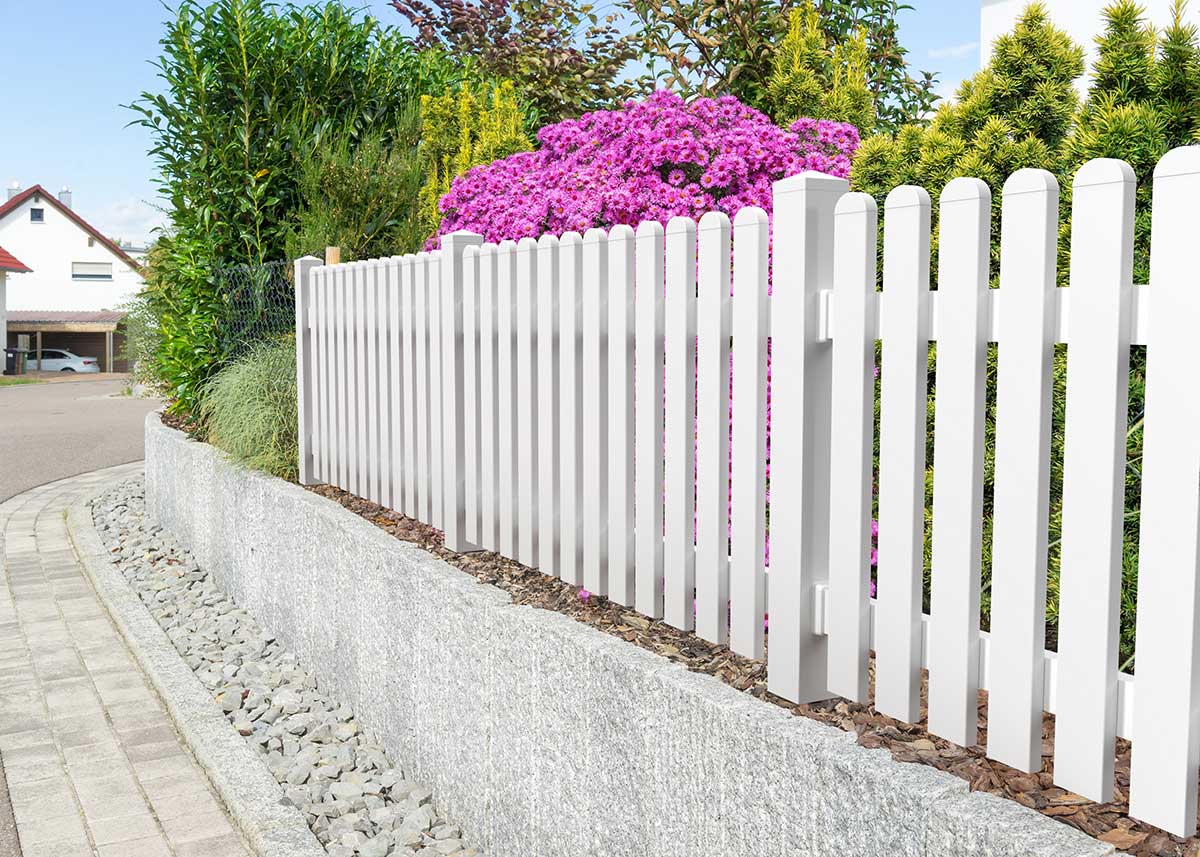 Zaunprofile Gartenzäune Zaunlatten aus hochwertigen Kunststoff