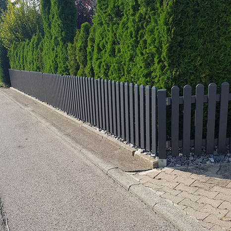 Lattenzaun GERADE in Anthrazit