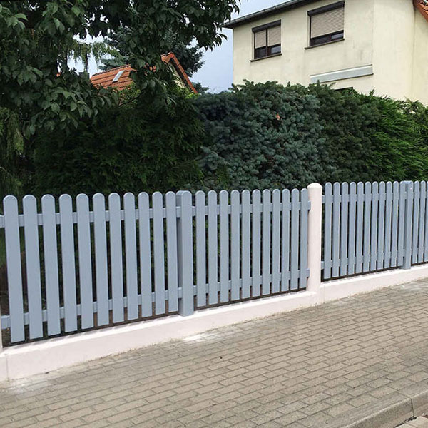 Lattenzaun GERADE in Grau