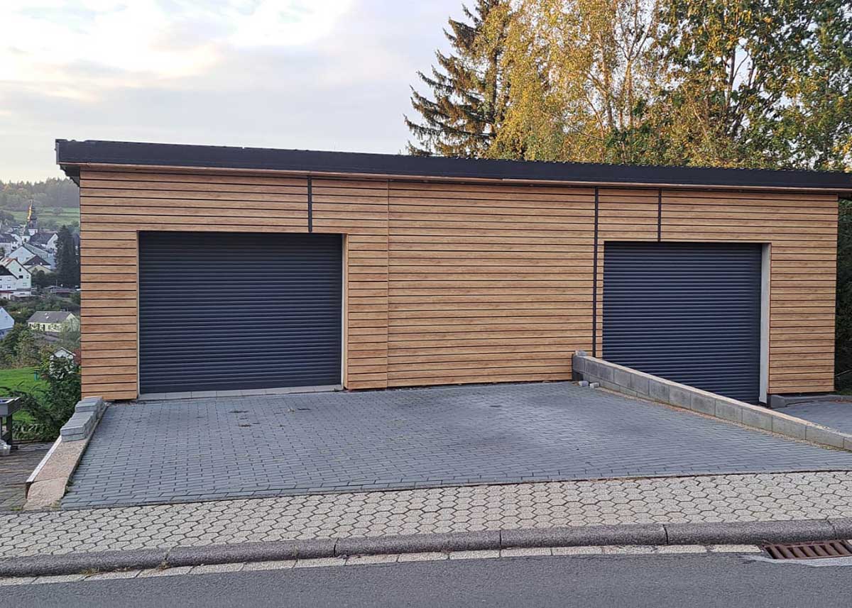Außenpaneele Rhombus aus hochwertigen Qualitäts-Kunststoff, nie mehr streichen, in beige Holzoptik