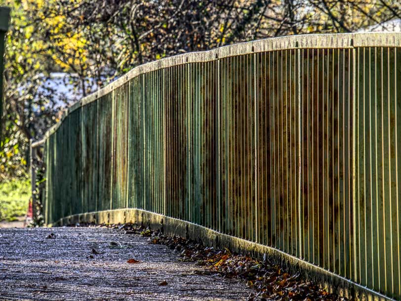 Metall-Sichtschutzzaun Sichtschutz Metall Rost verwittert